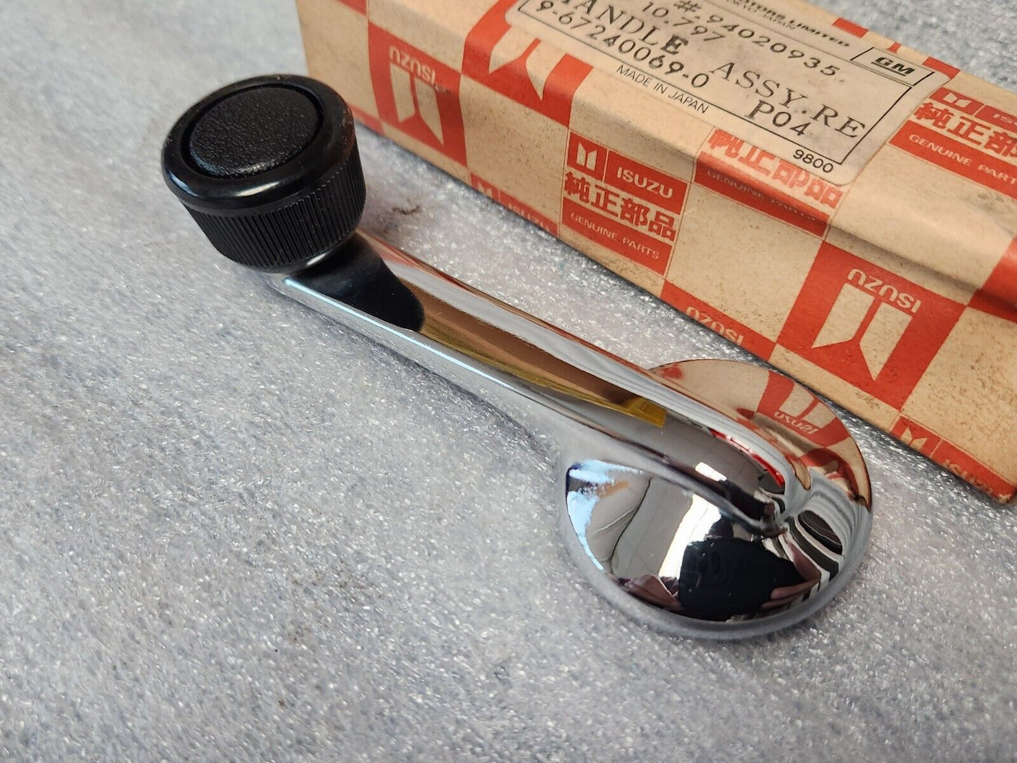 NOS OEM ISUZU HOLDEN CHEVROLET LUV KB KB20 GEMINI TX TC WINDOW CRANK HANDLE