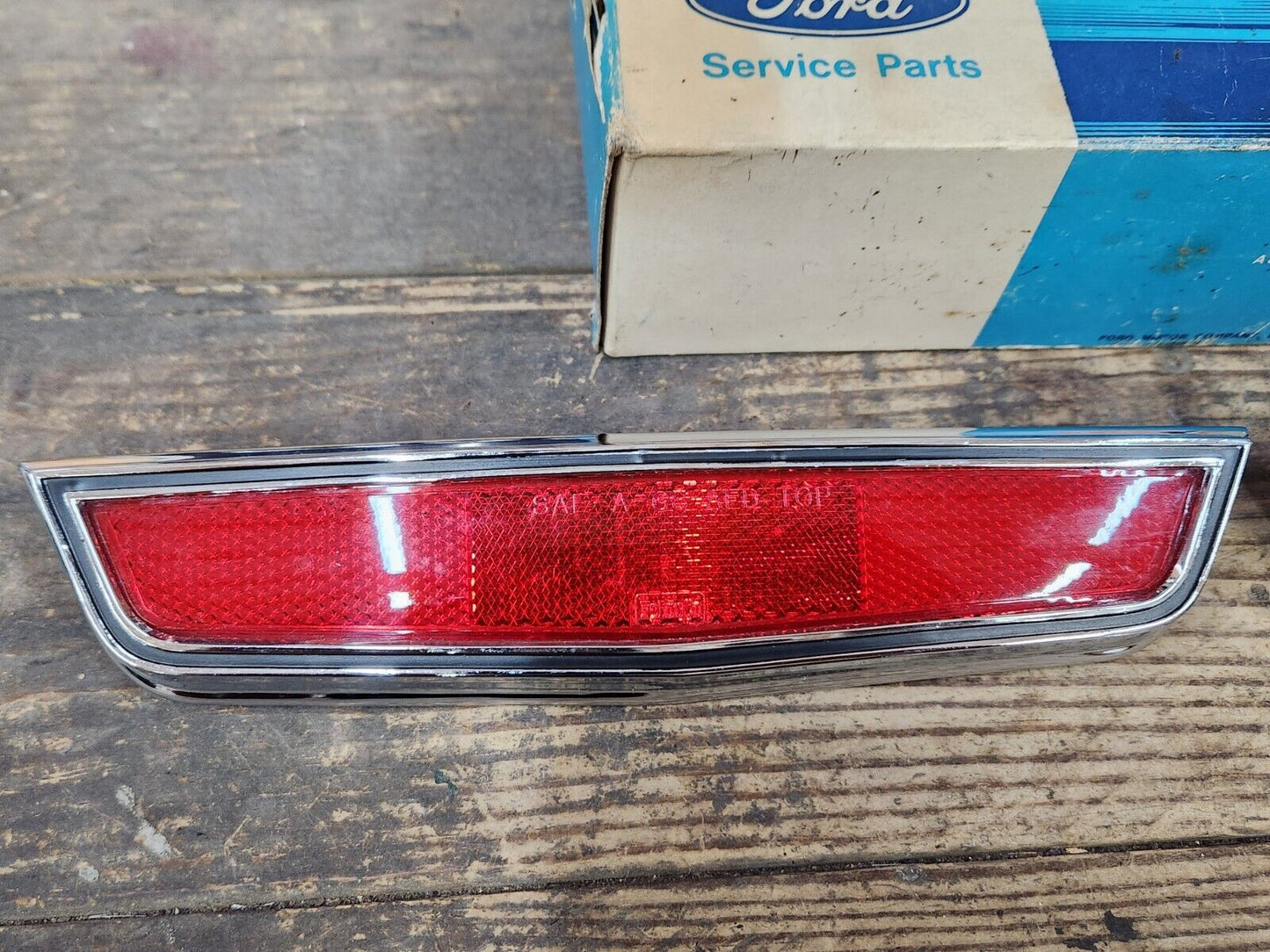 NOS 1969 FORD RANCHERO REAR SIDEMARKER LIGHT REFLECTOR PAIR R&L C8AZ-13380-B