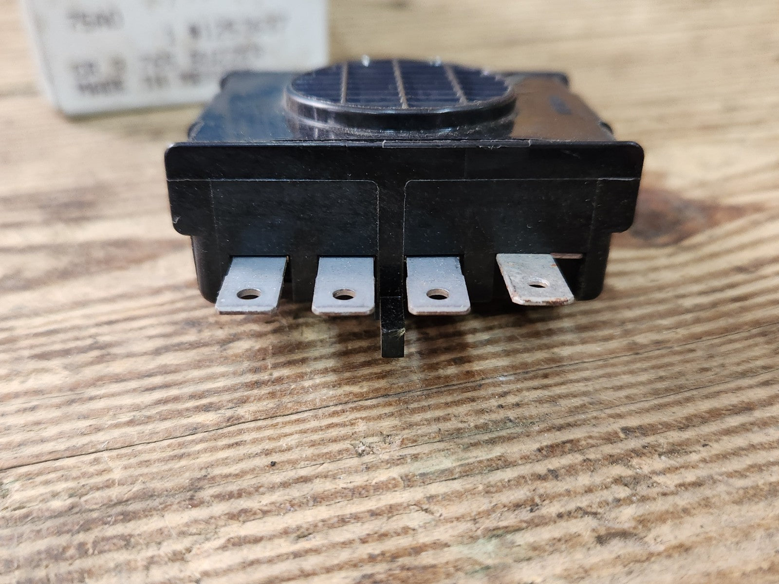 7976813