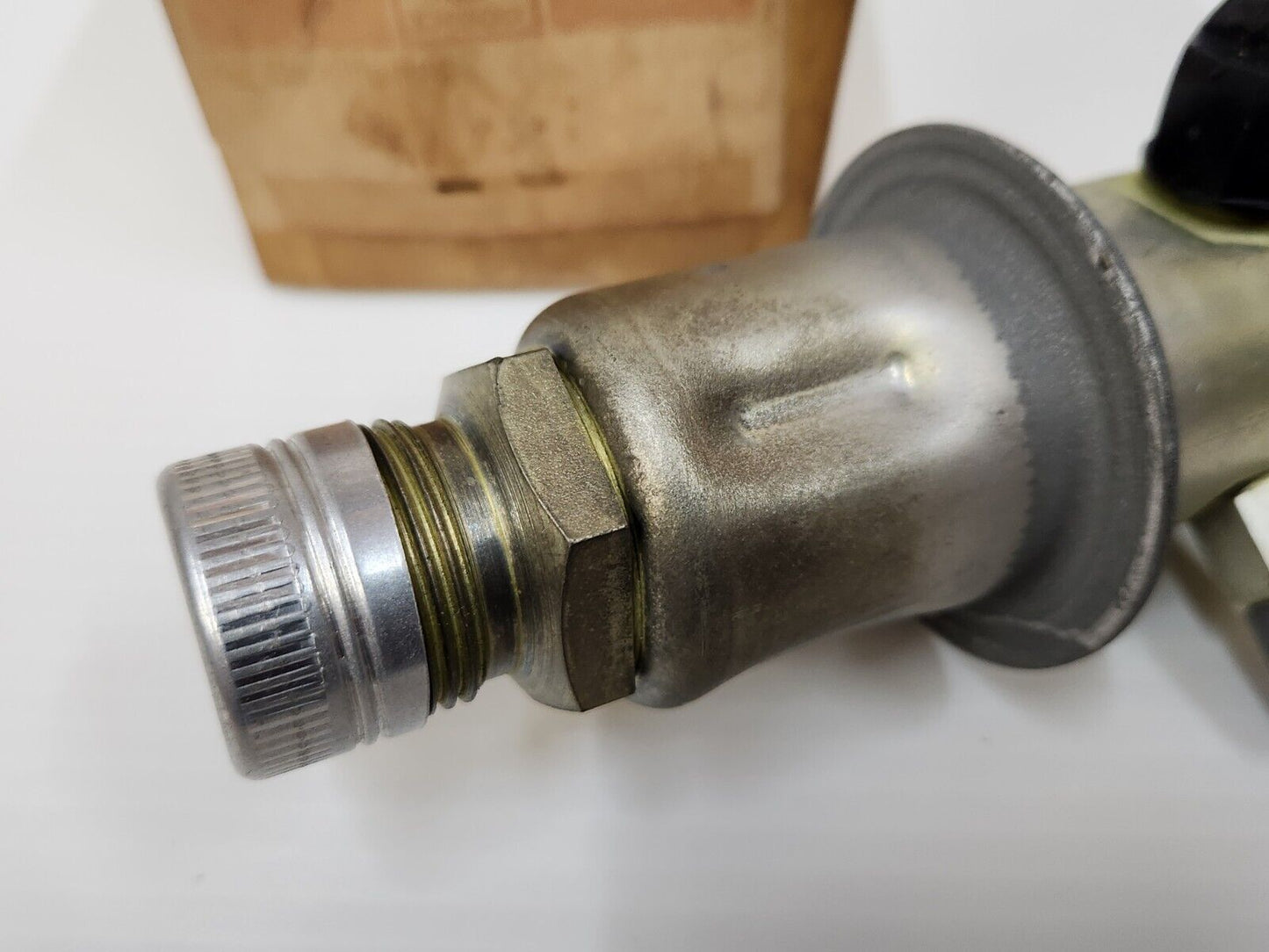 NOS GM 67 68 69 70 71 72 POA Valve Air Conditioning  Cadillac A/C  Type A 15-52