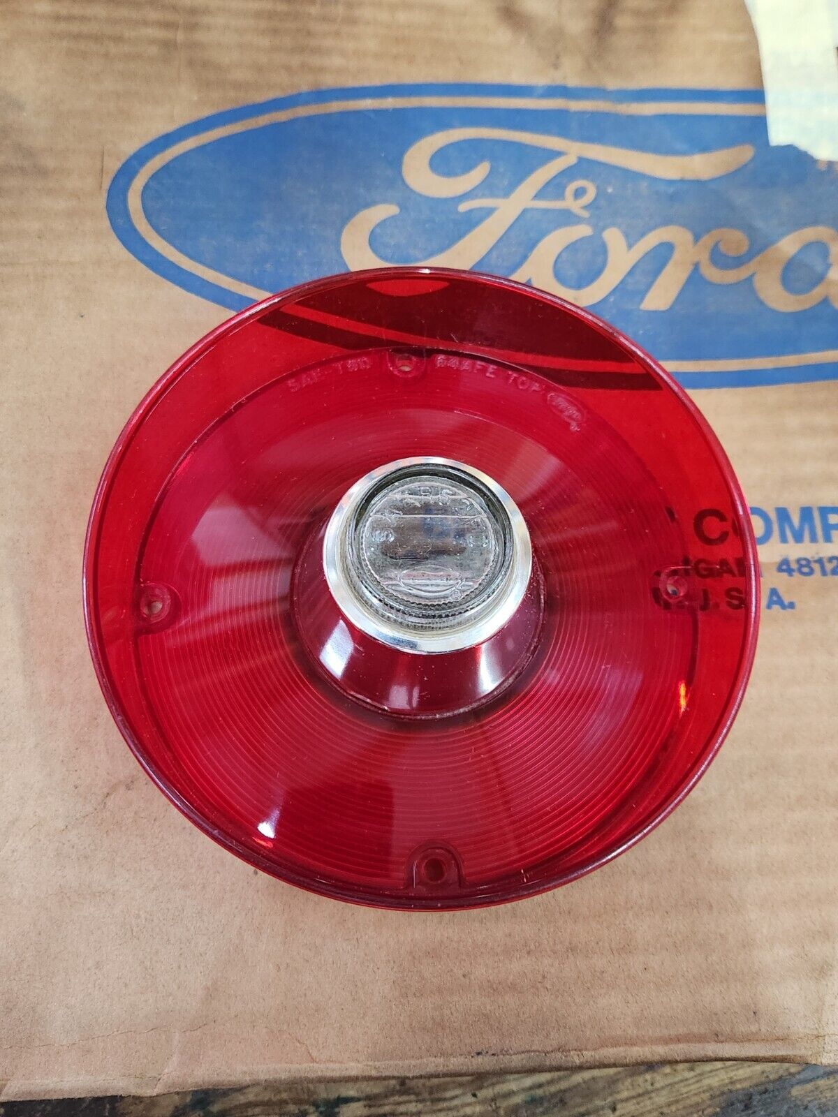 NOS OEM 1964 FORD FAIRLANE 500 WAGON TAIL LIGHT LENS WITH BACK UP LIGHT