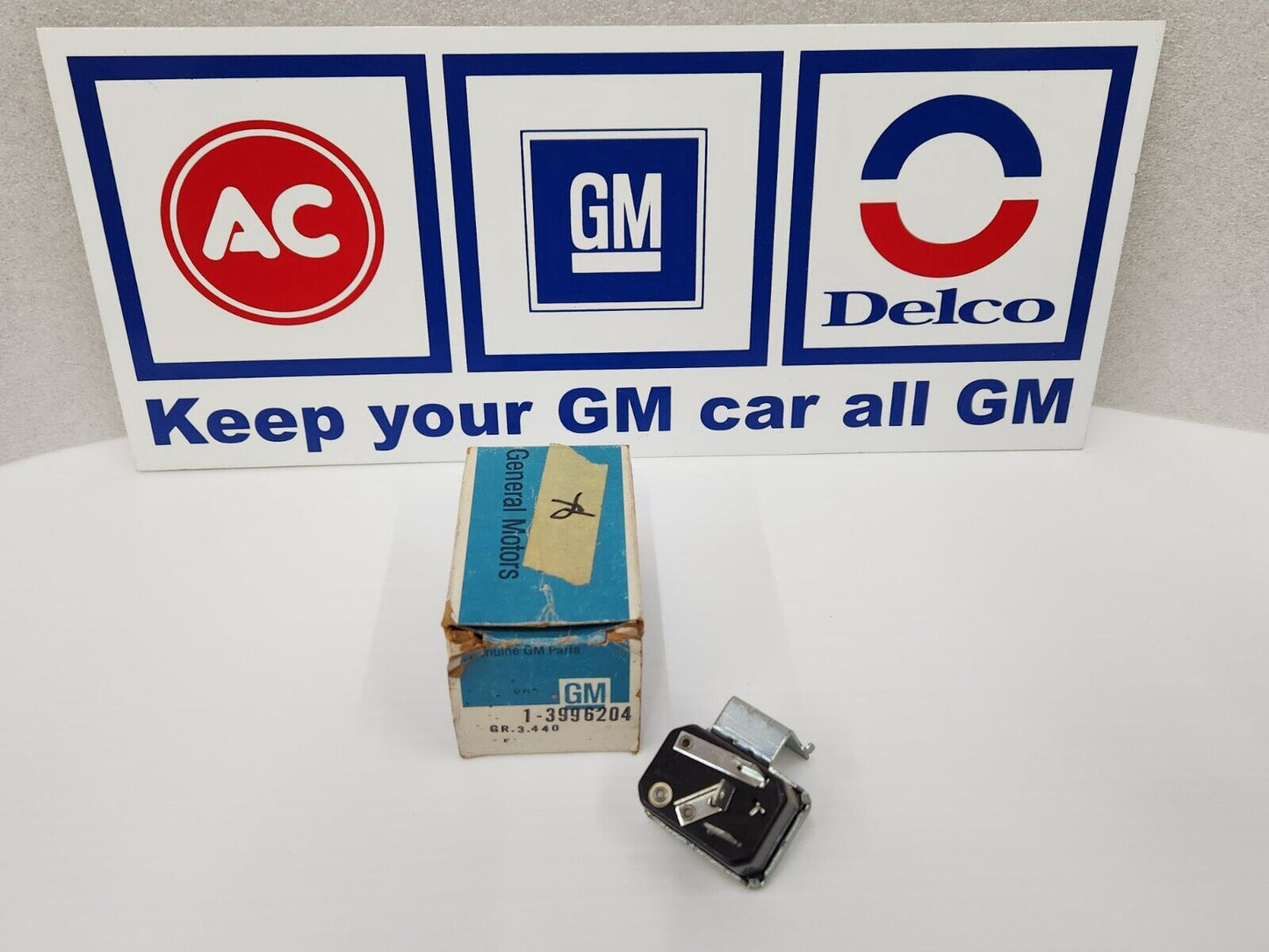 NOS 1971 1972 CHEVROLET CORVETTE ANTI DIESELING A/C RELAY GM 3996204 OEM 71 72