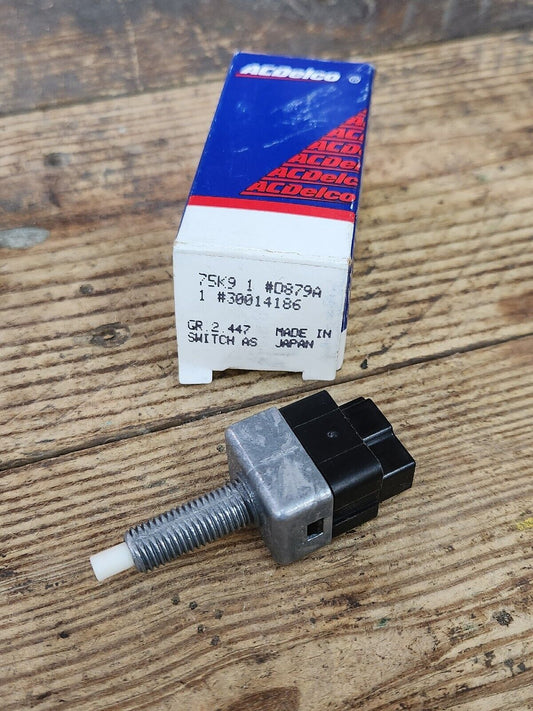 NEW 1989-2004 CHEVY & PONTIAC BRAKE LIGHT SWITCH NOS OEM AC # D879A GM 30014186