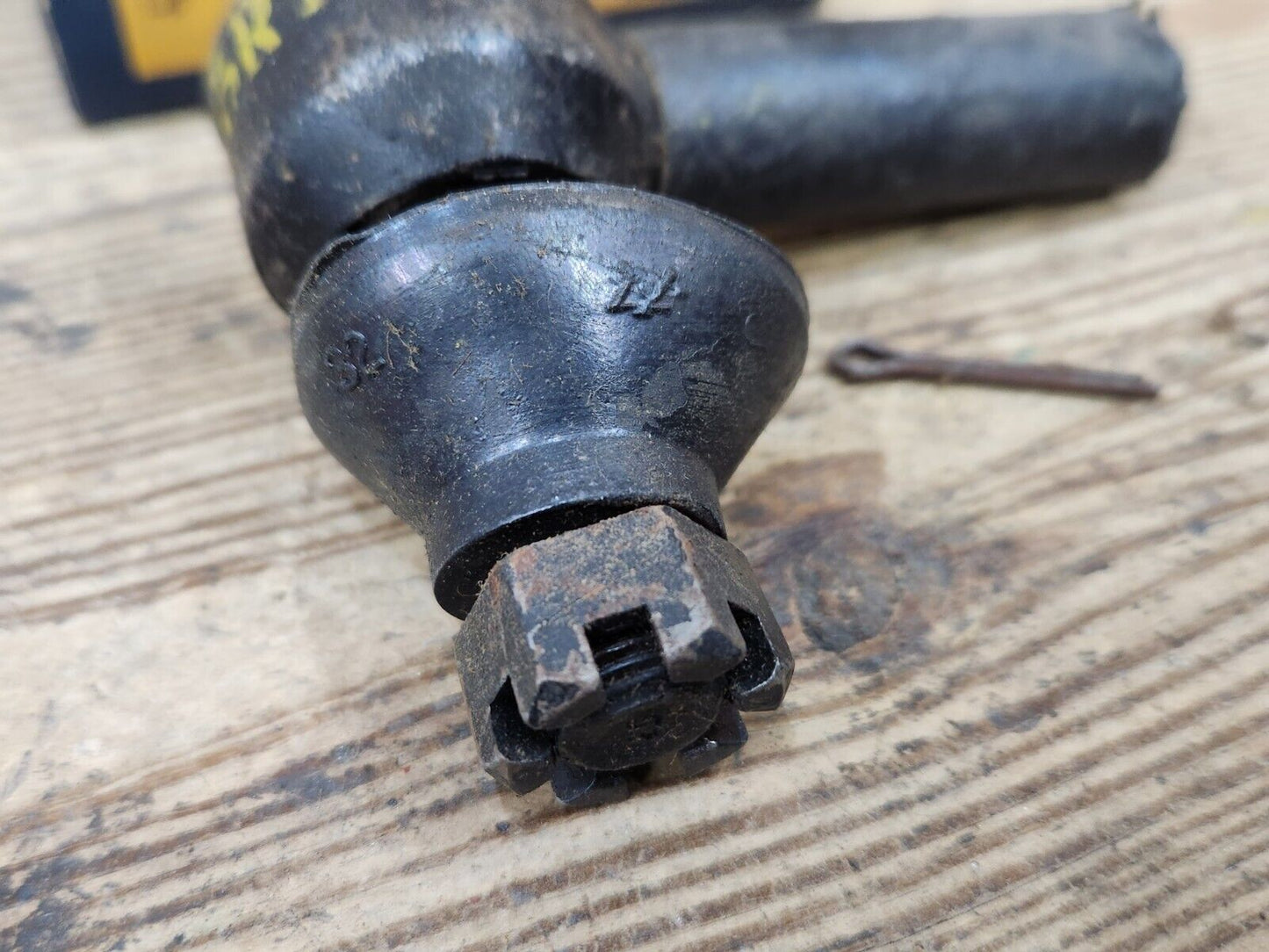 1946-1961 Willys Jeepster FC Truck Wagon Sedan NORS Moog ES145 R/L TIE ROD END