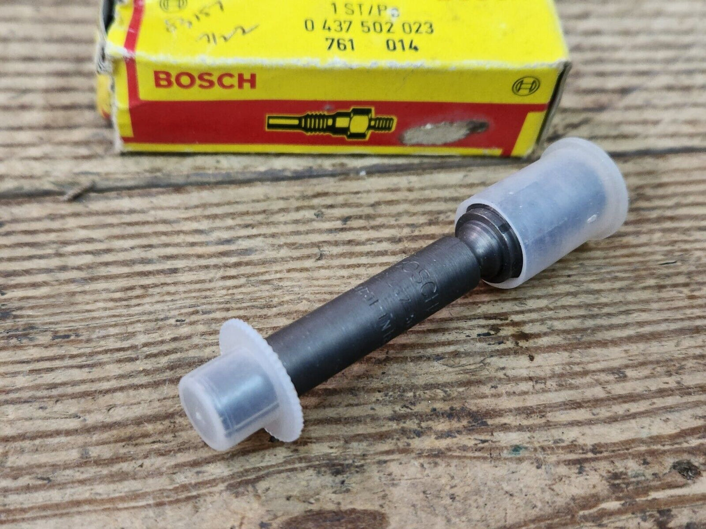 NOS BOSCH VW AUDI PORSCHE GOLF JETTA QUATTRO 924 K-Jet Fuel Injector 0437502023