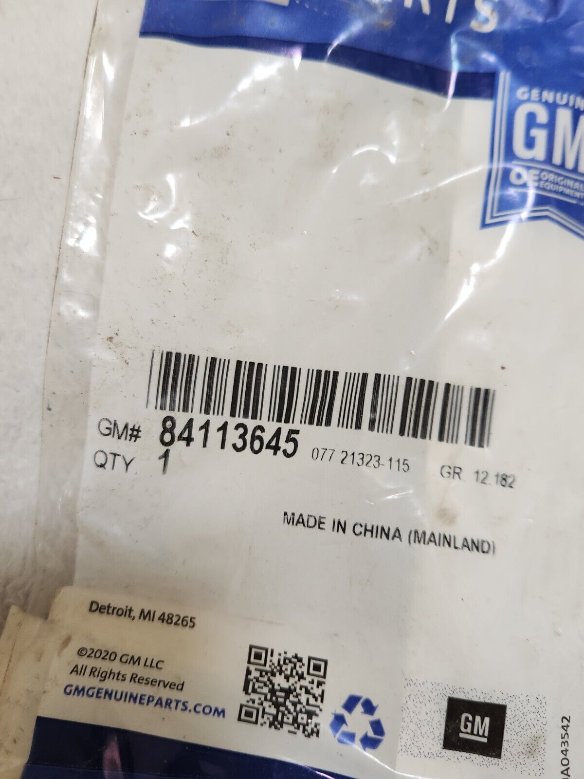 NEW NOS Buick GM OEM 2018 Enclave Lift Gate Emblem Badge Nameplate 84113645