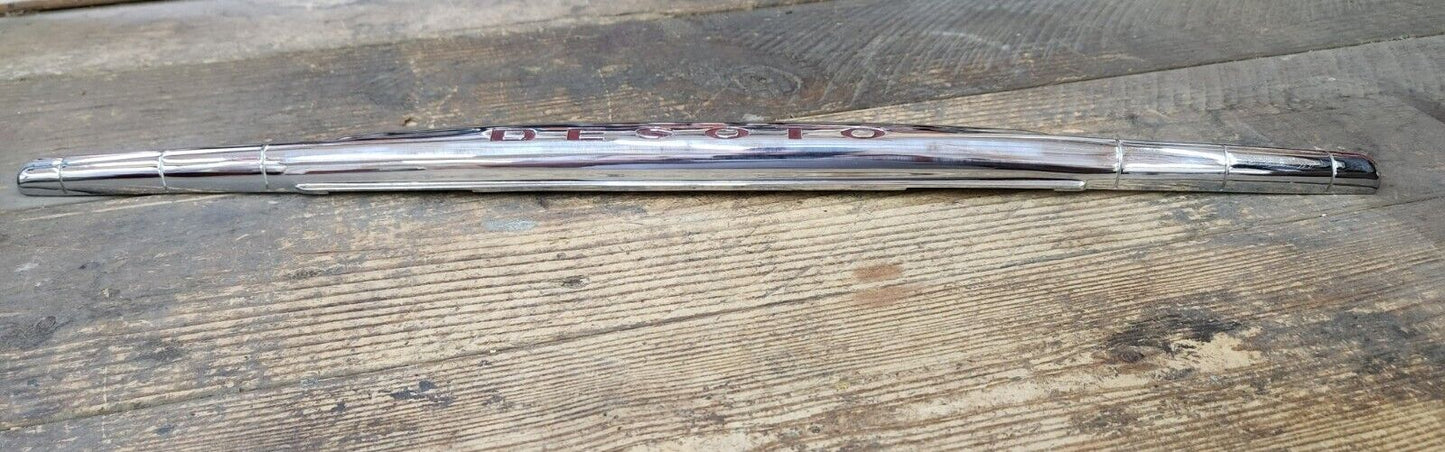 1947 CHRYSLER DESOTO DASH UPPER DESOTO DASH TRIM - MOUNTS OVER SPEAKER COVER