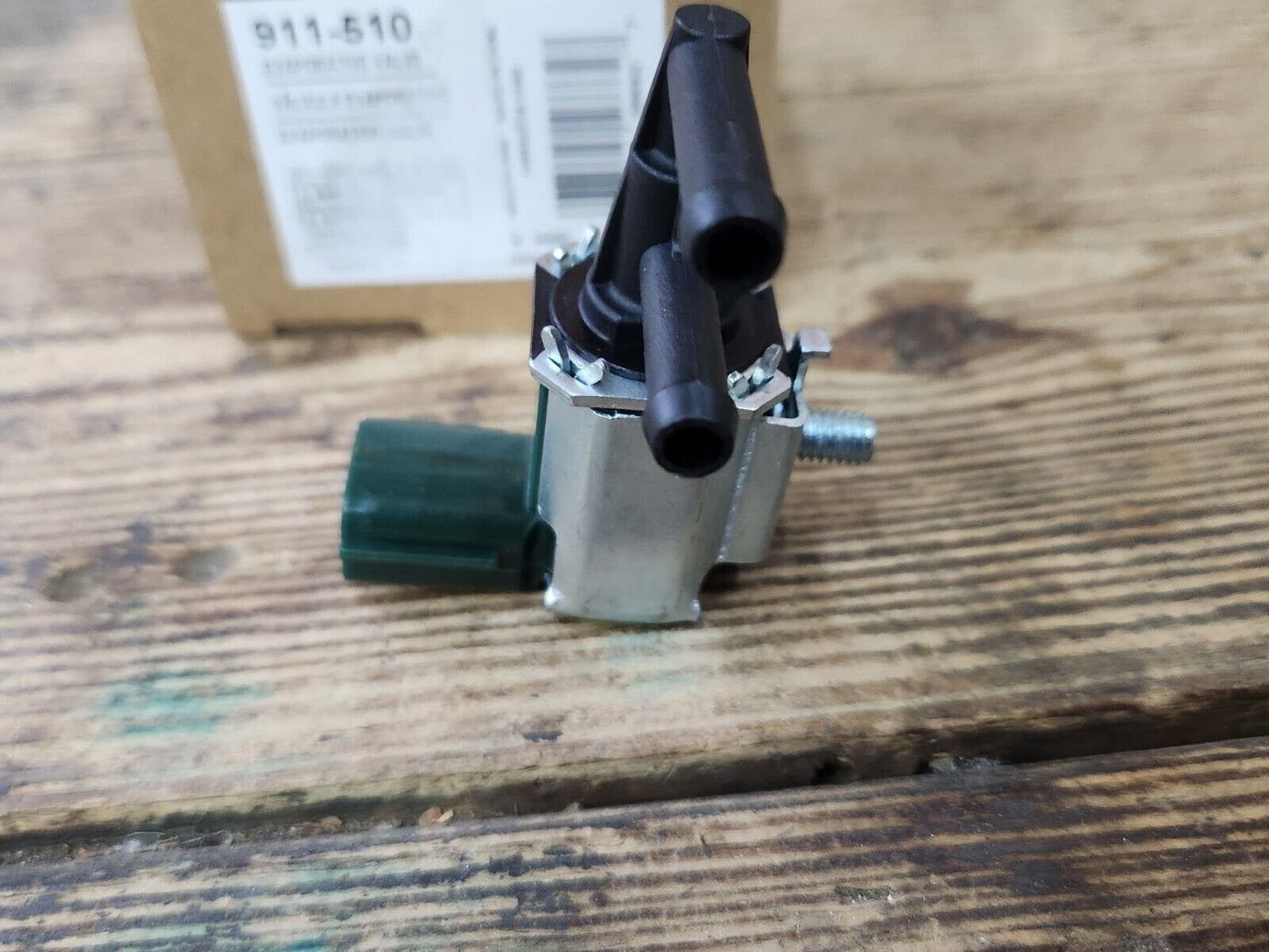 Dorman 911-510 Vapor Canister Vent Solenoid 2001-2004 Nissan Pathfinder 3.5L V6
