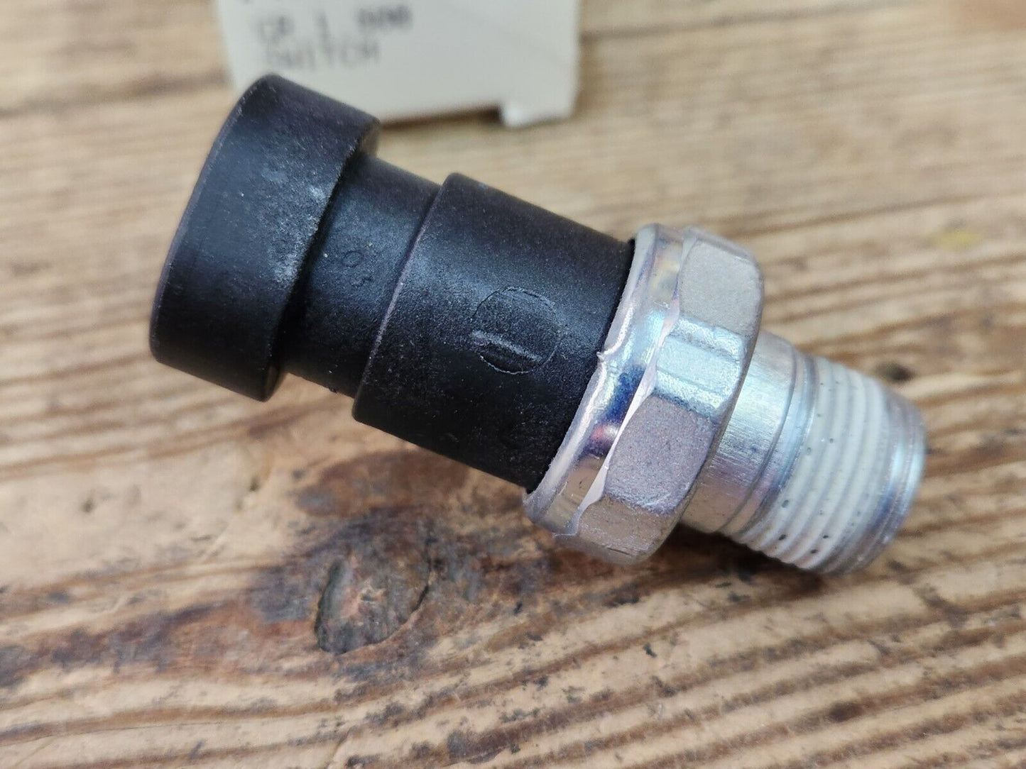 1995-2011 DeVille DTS Eldorado SeVille Lucerne GM Oil Pressure Switch 12635958