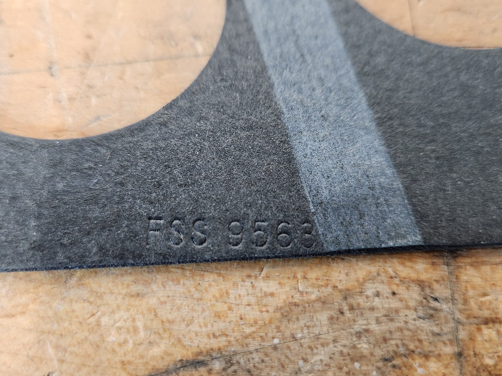7757371