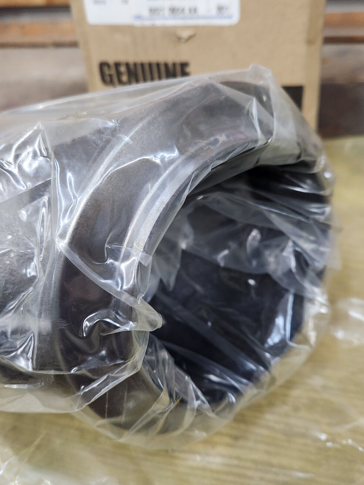 NEW GENUINE MOPAR 2013-18 DODGE RAM CUMMINS 6.7L TURBO EXHAUST ELBOW 68210654AA