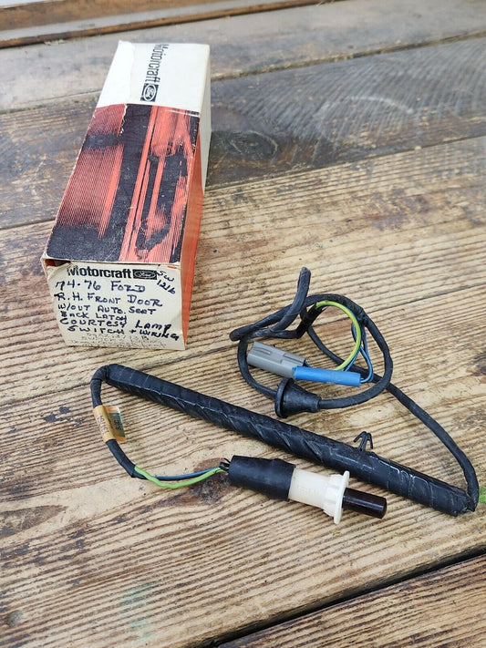 NOS 1974-1976 Custom LTD Monterey Marquis RH DOOR COURTESY LAMP SWITCH & WIRING