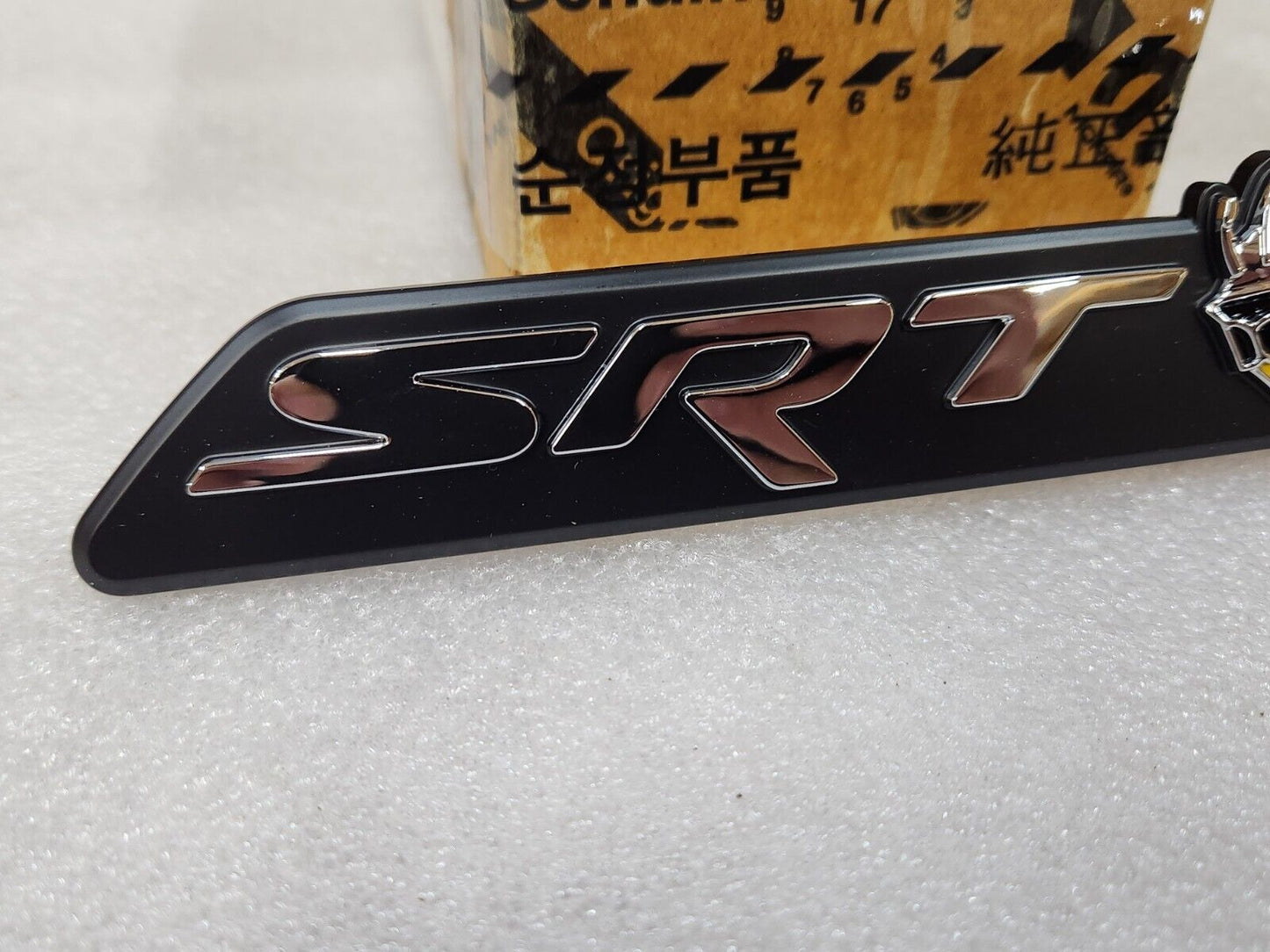 NEW OEM MOPAR 2012-14 DODGE CHARGER SRT SUPERBEE SCAT PACK GRILLE EMBLEM BADGE