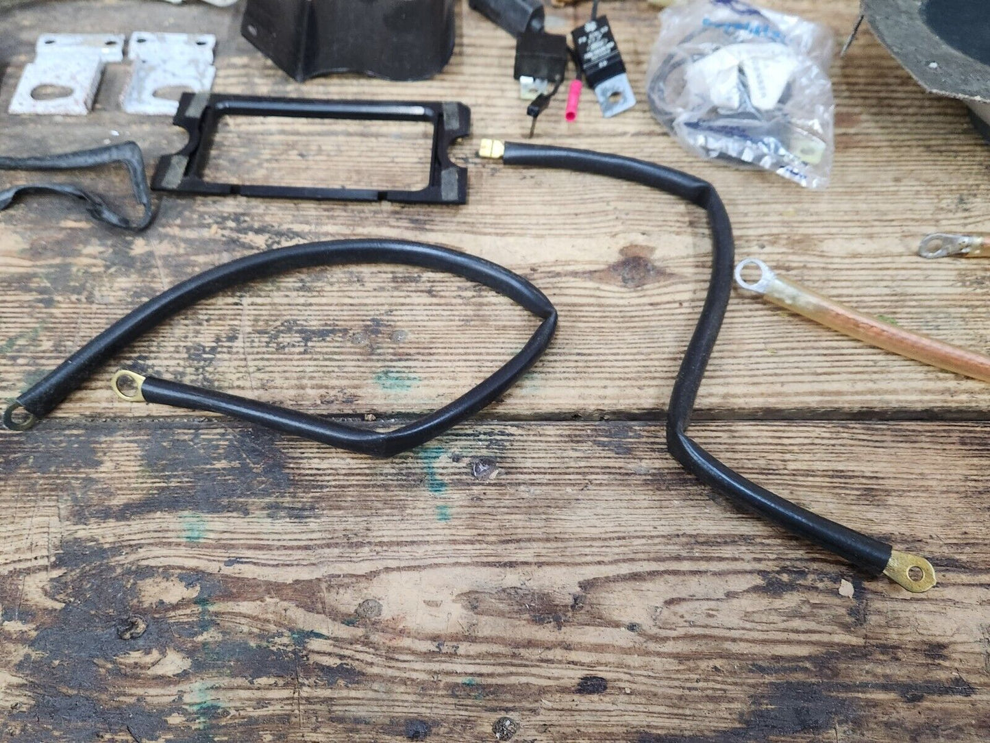 NOS 1973 1974 Mercury Capri AM AM/FM RADIO SPEAKER REAR ADAPTER KIT Integral A/C