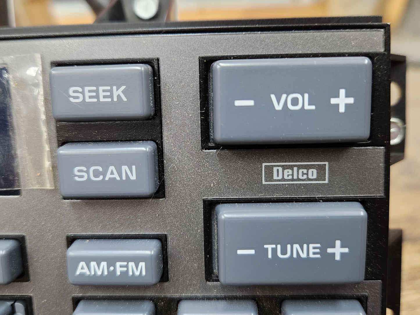 6818546