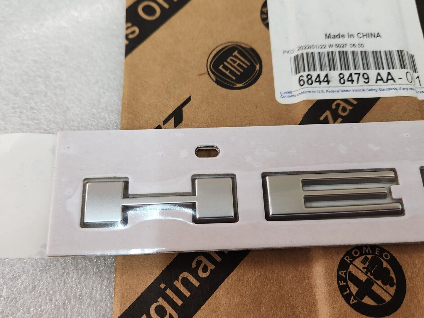 NEW GENUINE 2020-2024 Dodge Durango R/T Silver HEMI Fender Nameplate OEM Mopar