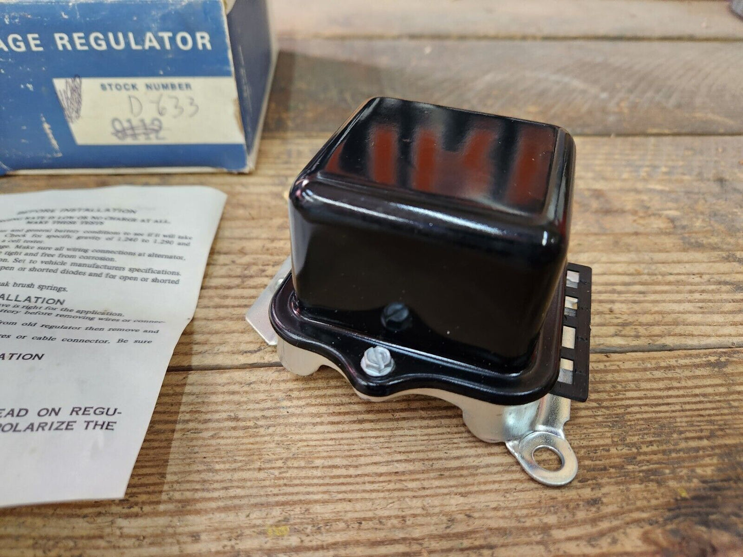 NEW 1963-1968 PONTIAC 1963 TEMPEST VOLTAGE REGULATOR MFG #9112 NORS USA MADE