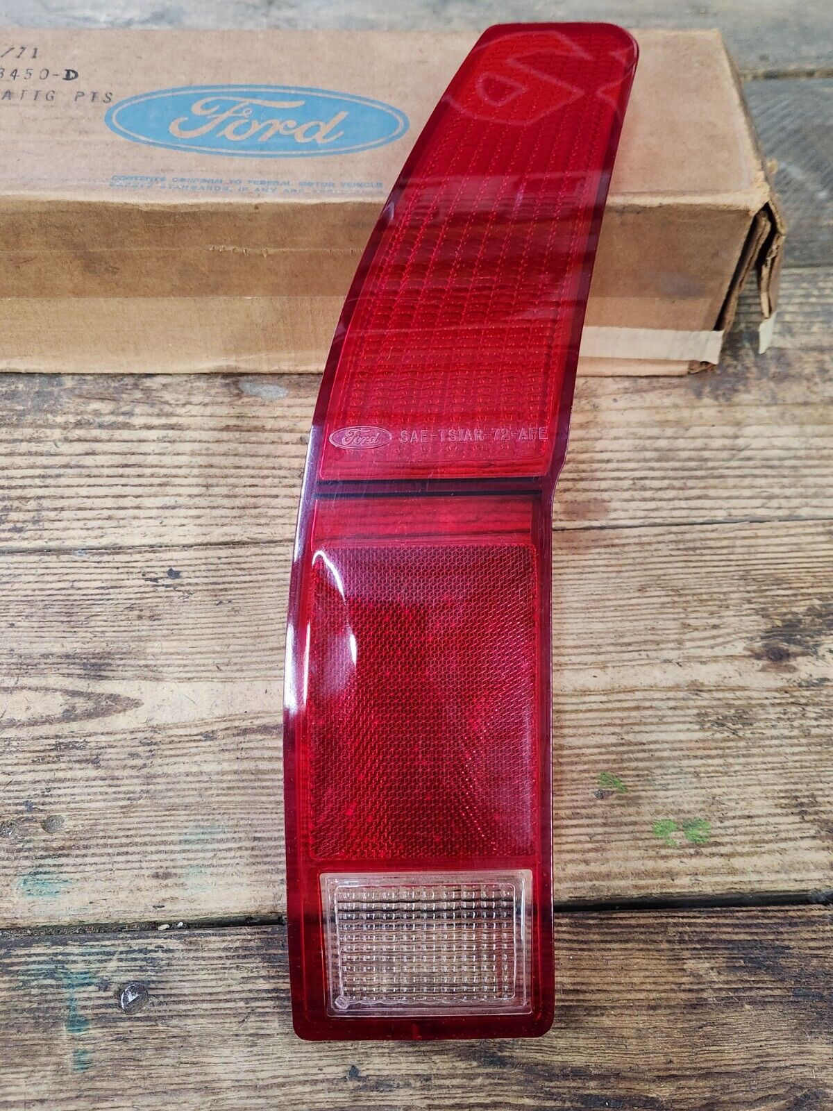 NOS OEM Ford 1972 - 1976 Ranchero Torino Wagon Left Tail Light Lens D2OZ-13450-D