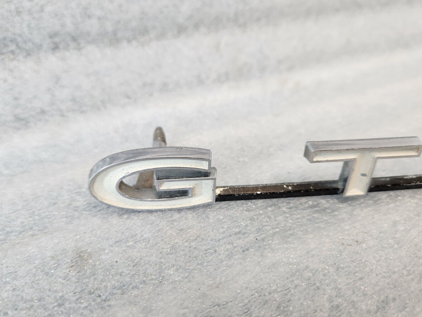 1973 Pontiac GTO Front Grille Emblem USA Made Grill Badge Original 489190