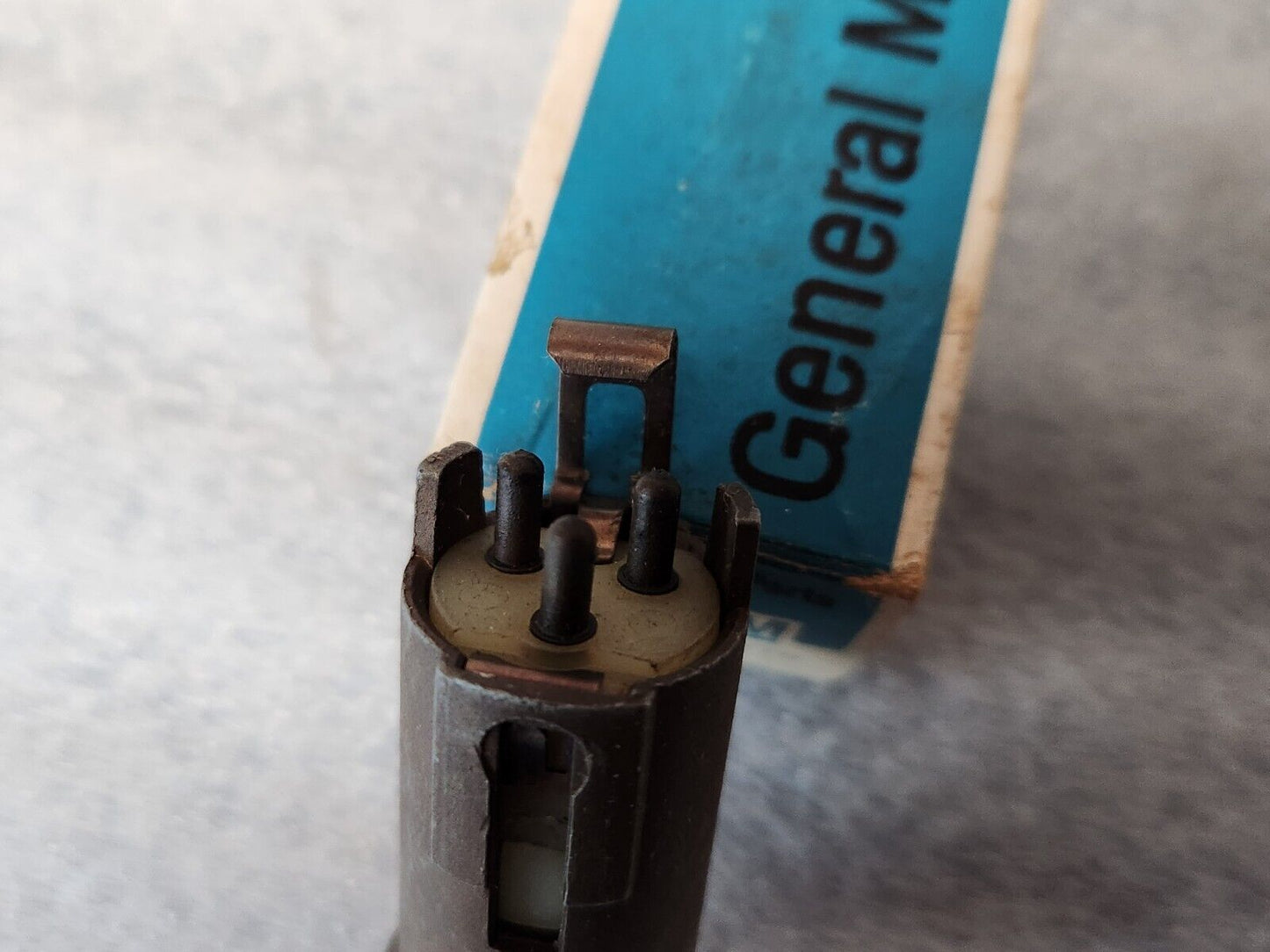 NOS GM 1959-68 Chevrolet Oldsmobile Wagon Electric Window Tailgate Switch Lock