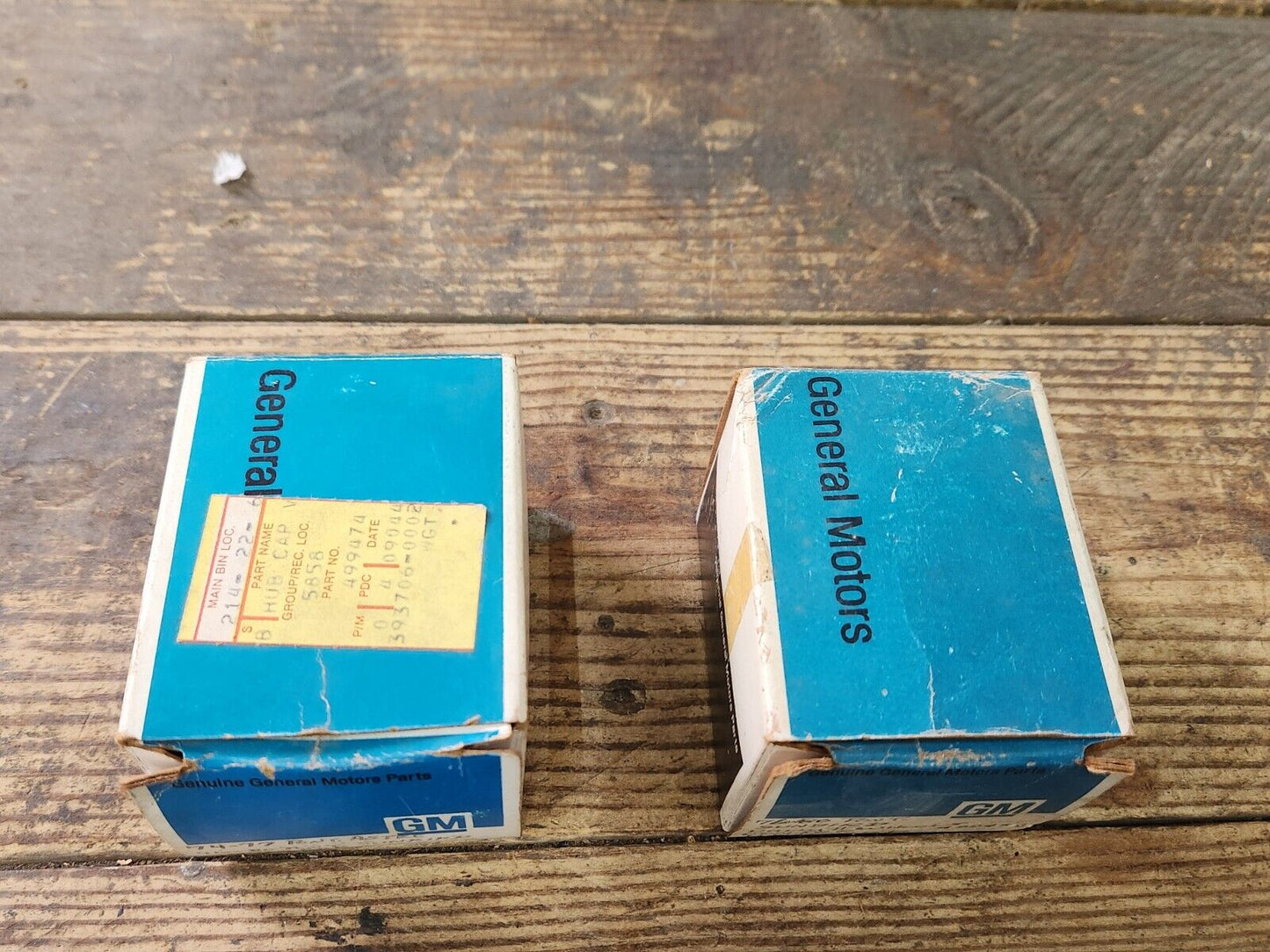 NOS PAIR 1974-1980 Pontiac Astre GT SJ Sunbird Rally Wheel Center Caps GM 499474