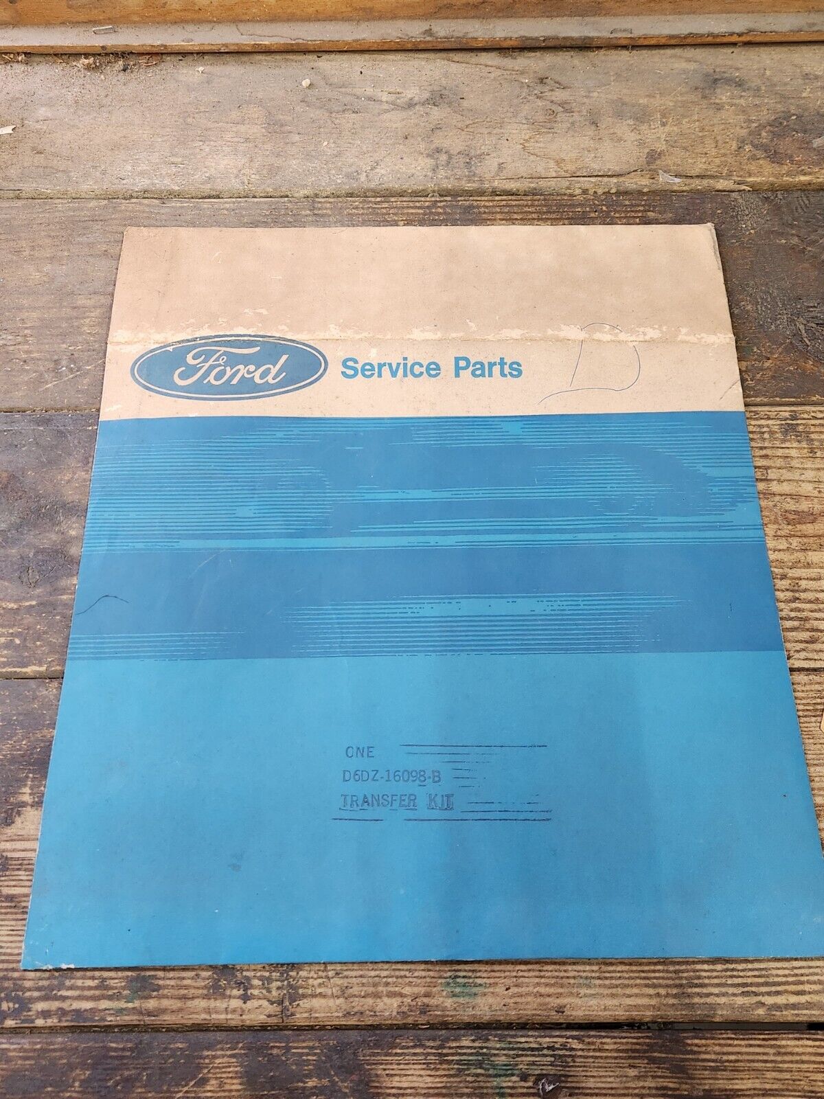 NOS OEM  1976 FORD MAVERICK RH STALLION FENDER DECAL TRANSFER D6DZ-16098-B