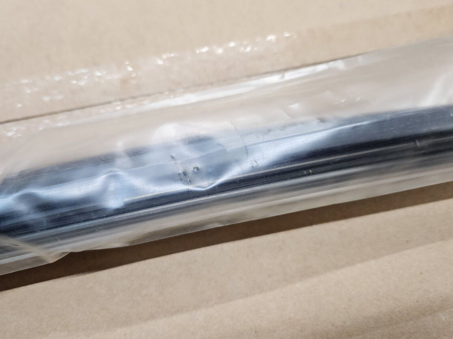 NEW OEM 2012-2018 TOYOTA YARIS GENUINE SIGHTLINE WIPER BLADE 85212-YZZ1M-TM