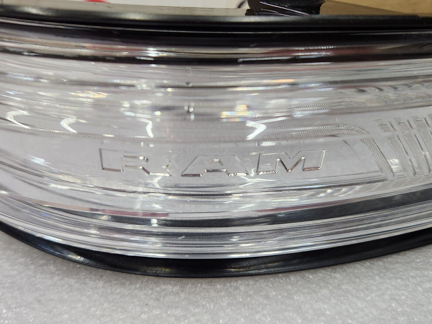 19-24 RAM 1500 TURN SIGNAL LIGHT LAMP RIGHT PASSENGER GENUINE MOPAR 68402096AA