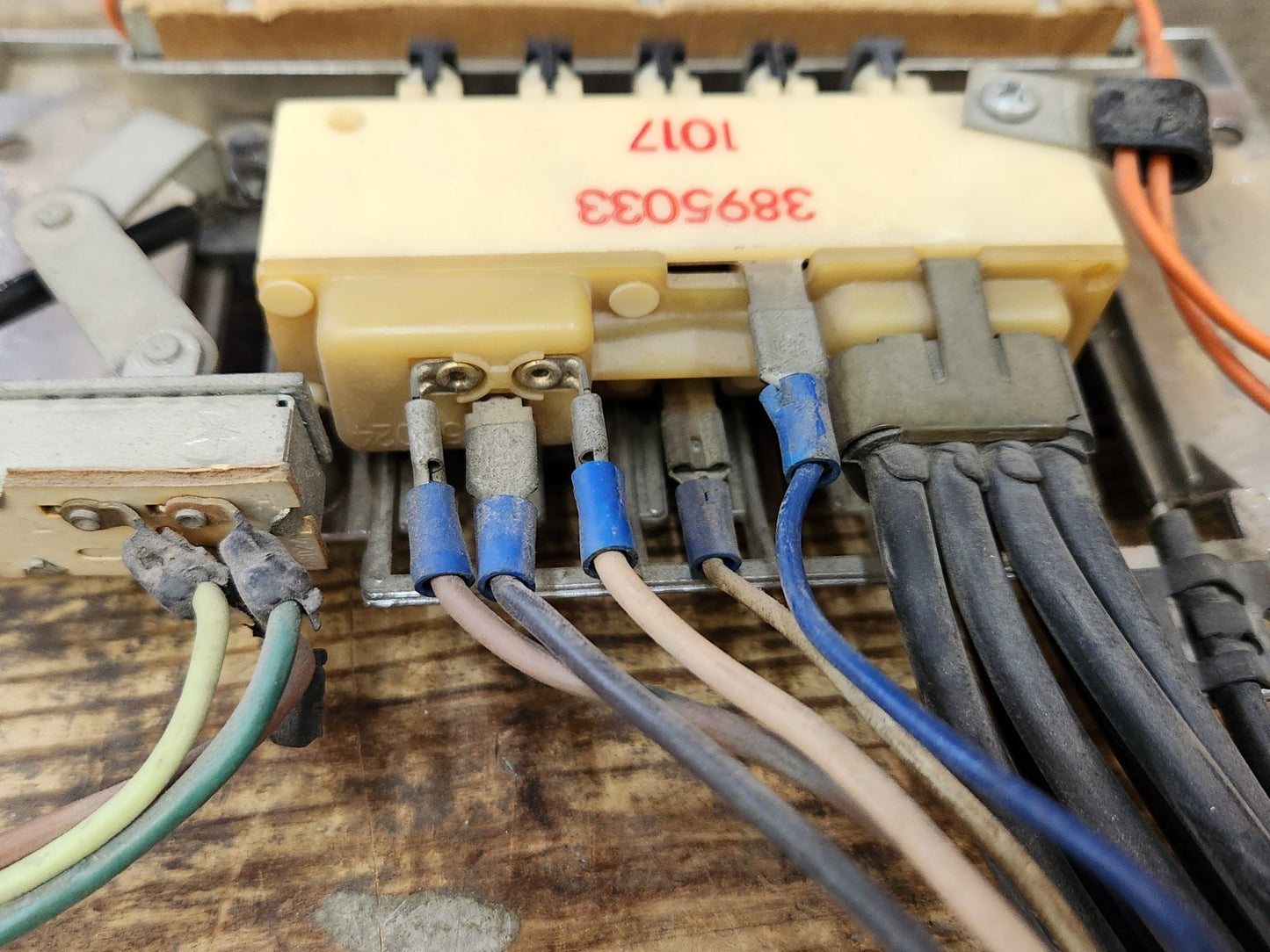 7399545