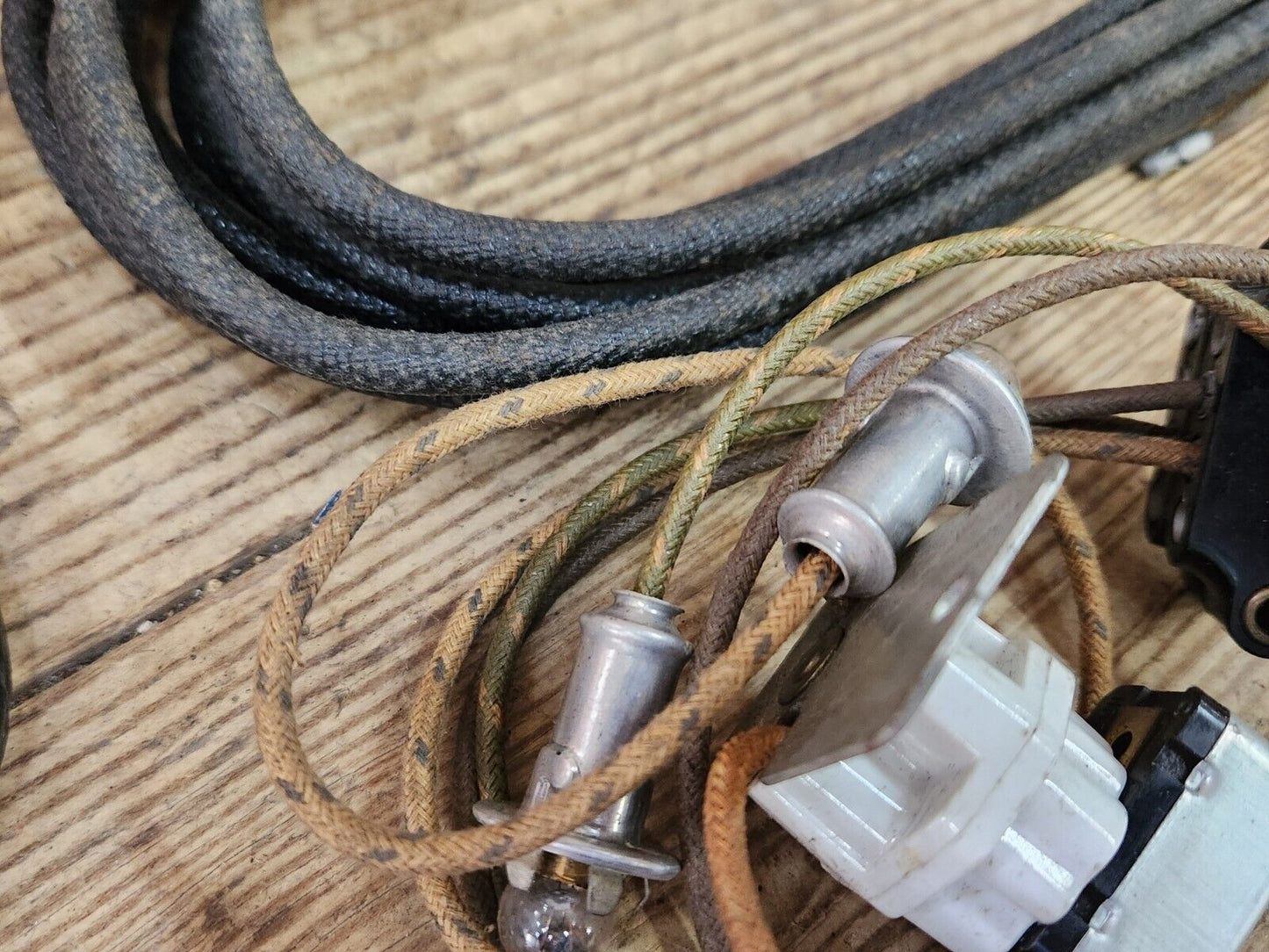 1951 Ford Passenger Car NOS ACCESSORY DIRECTIONAL TURN SIGNAL INDICATOR KIT M/T