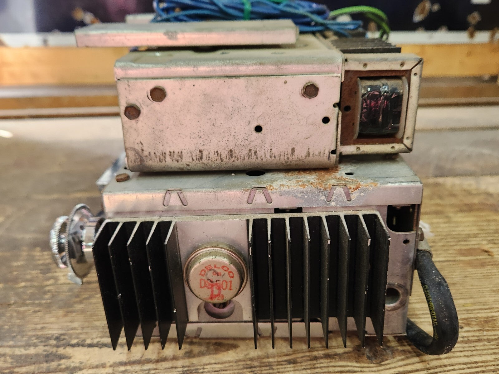 5100883