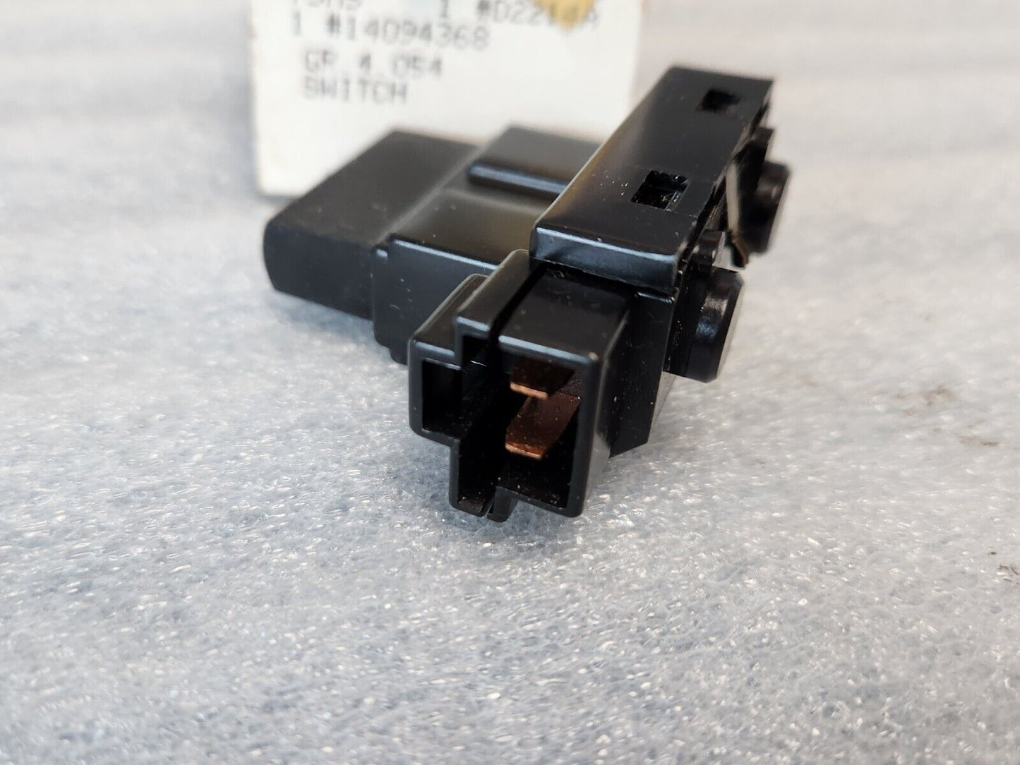NEW Corvette Camaro Firebird 5 / 6 Speed Neutral Safety Clutch Switch 14094368