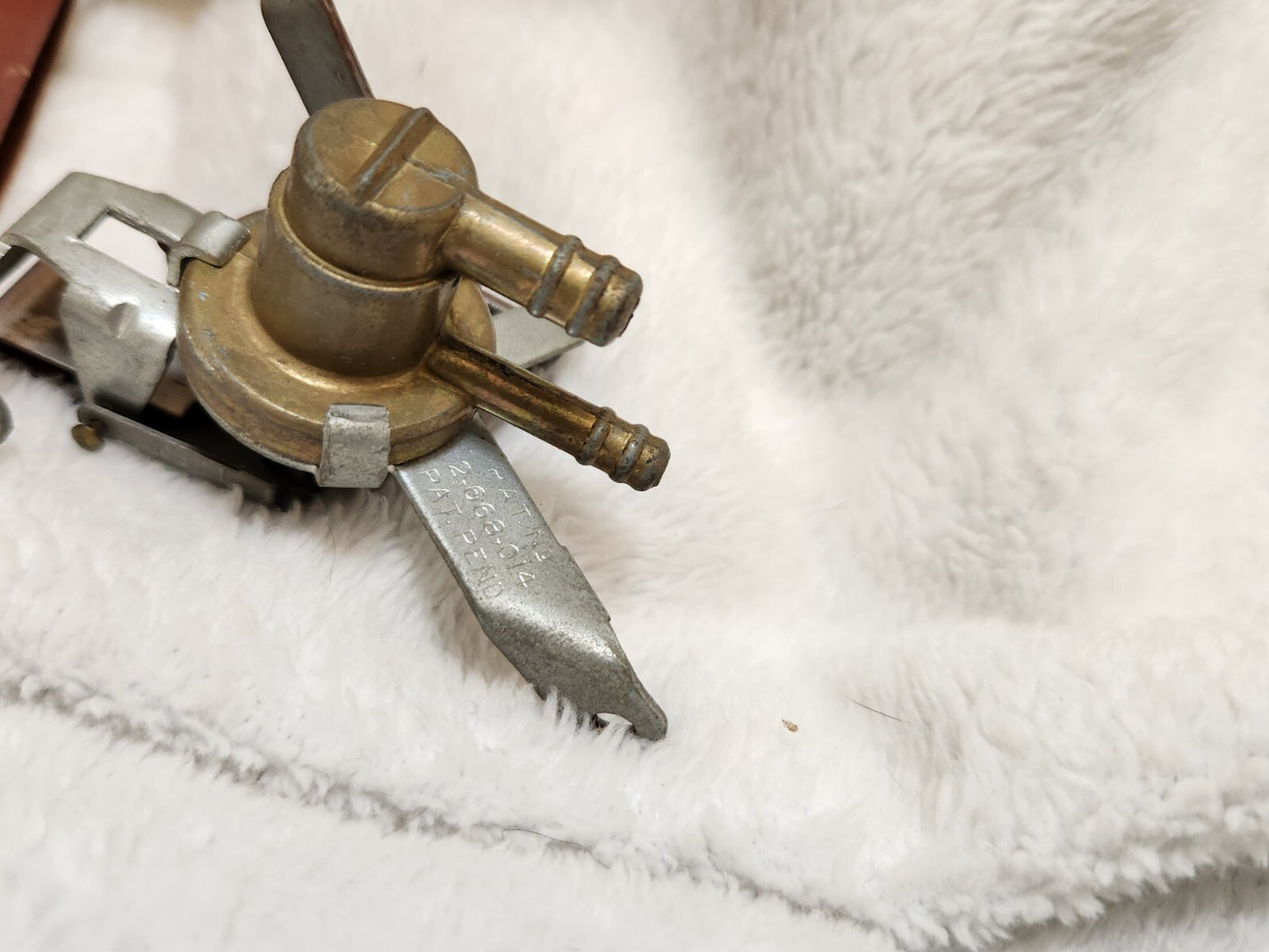 6920928