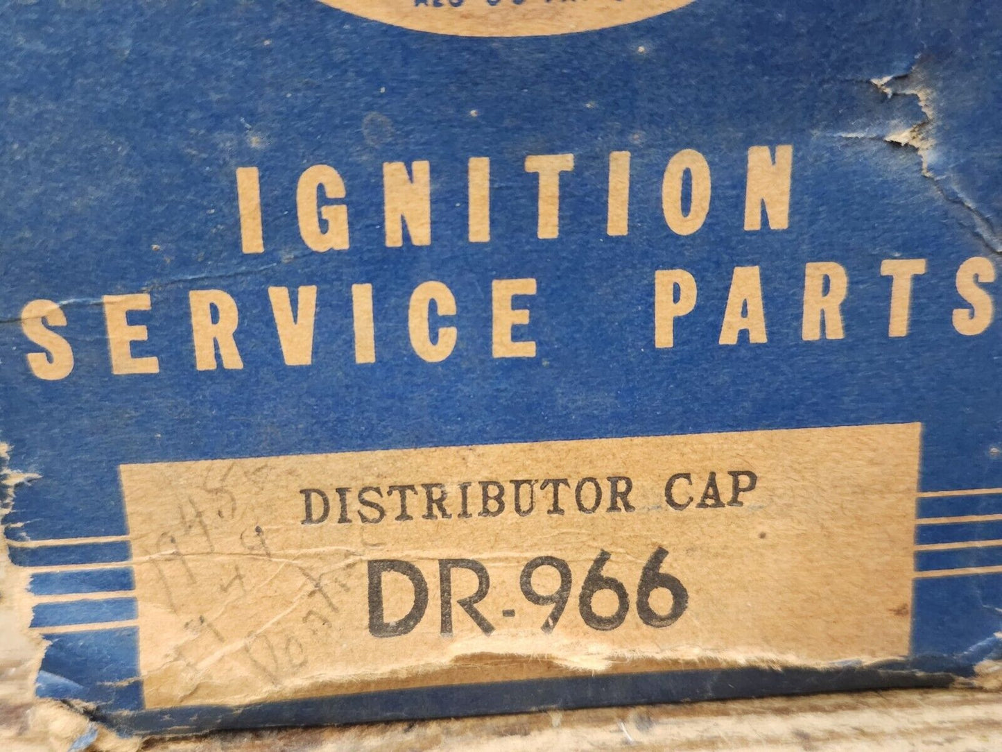 NOS USA VINTAGE AMPCO 1948 1949 PONTIAC RADIO IGNITION DISTRIBUTOR CAP DR-966