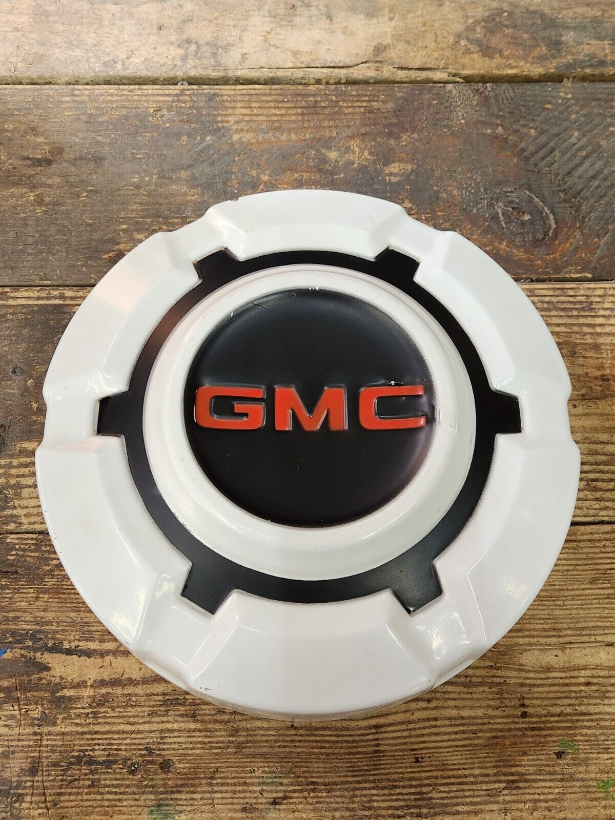 NOS OEM 1967-1972 VTG GMC 1/2 TON PICKUP TRUCK HUB CAP DOG DISH 10.5" 3945069