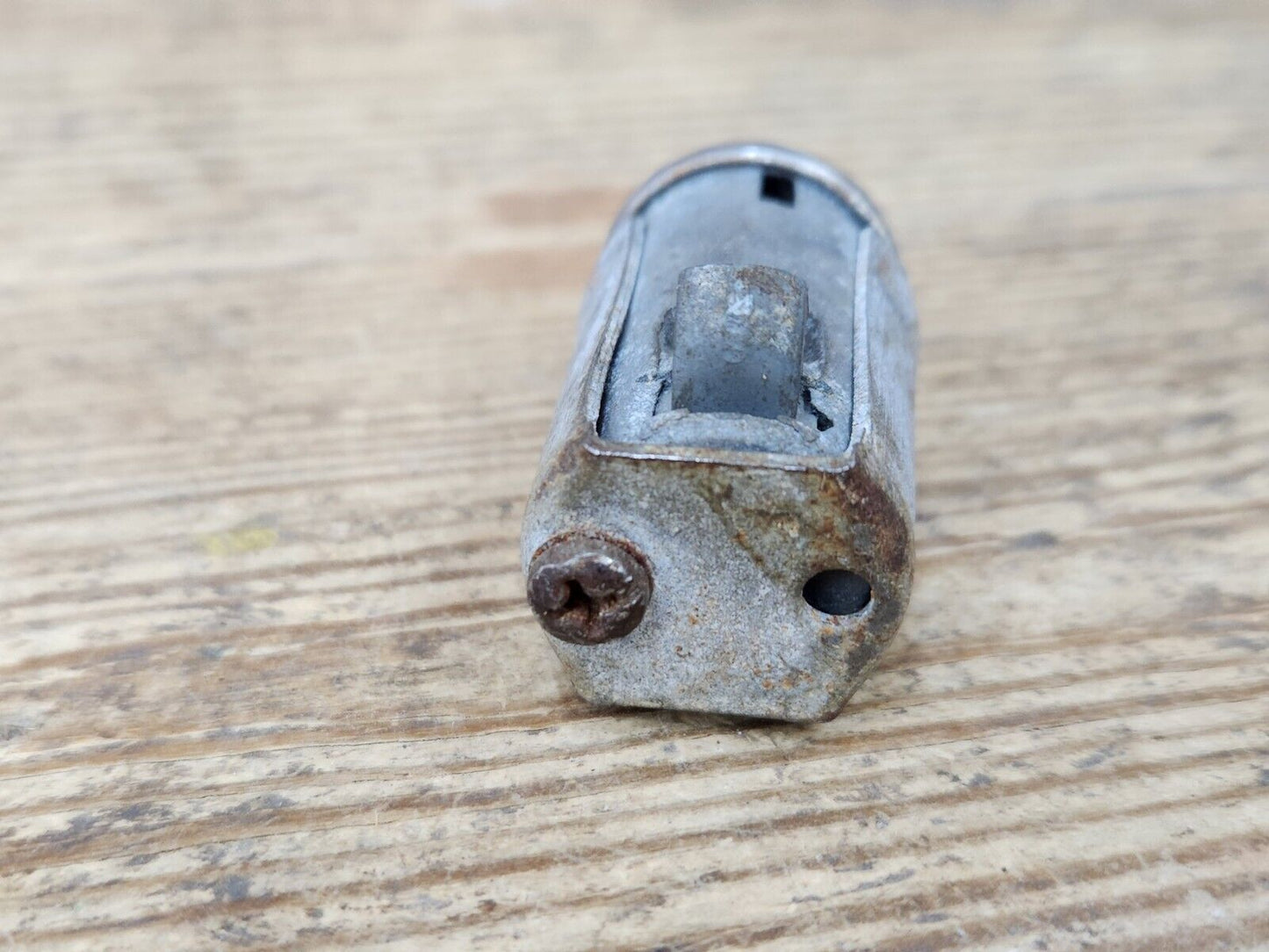 1940 – 1946 Chevrolet Buick Pontiac Cadillac glove compartment lock working OEM