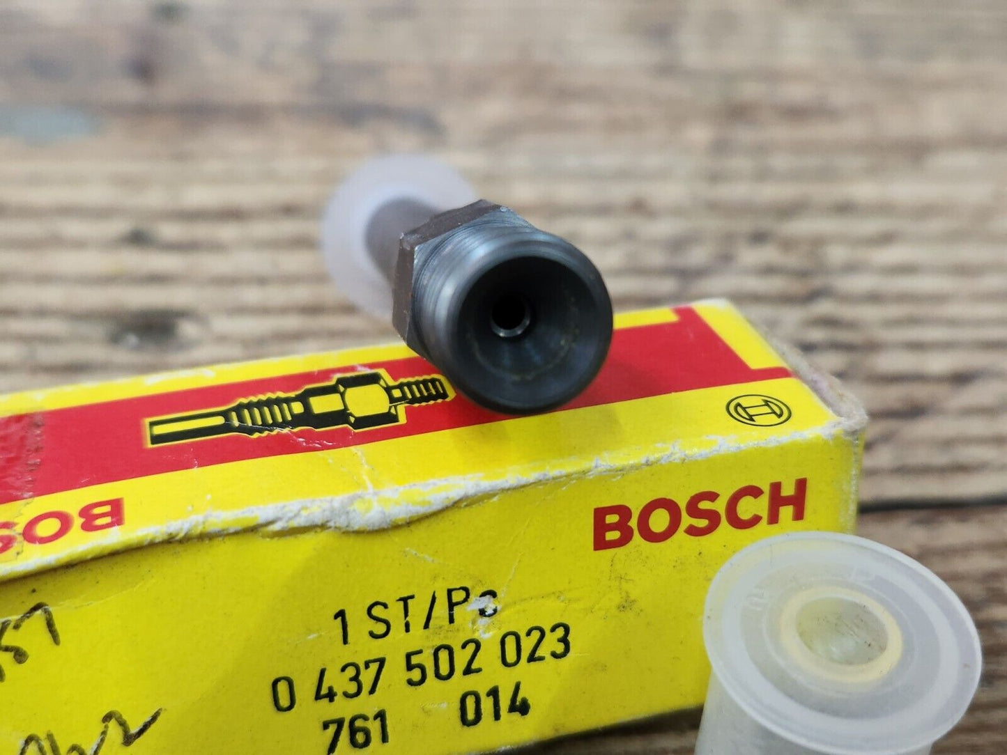 NOS BOSCH VW AUDI PORSCHE GOLF JETTA QUATTRO 924 K-Jet Fuel Injector 0437502023