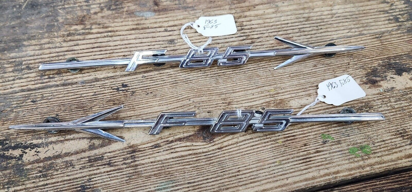 ORIGINAL 1963 OLDSMOBILE F85 ROCKET REAR FENDER QUARTER EMBLEM PLATE CHROME PAIR