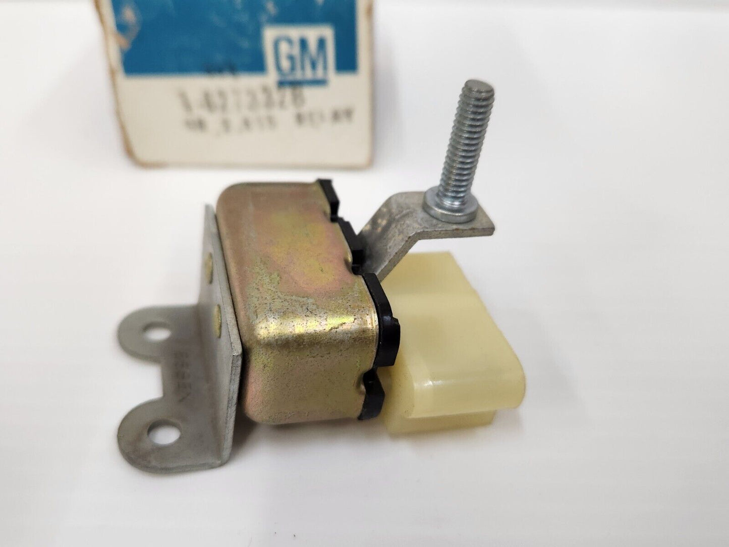 NOS 1972 1973 CHEVROLET CORVETTE NOVA CHEVELLE CAMARO HORN RELAY WARNING BUZZER