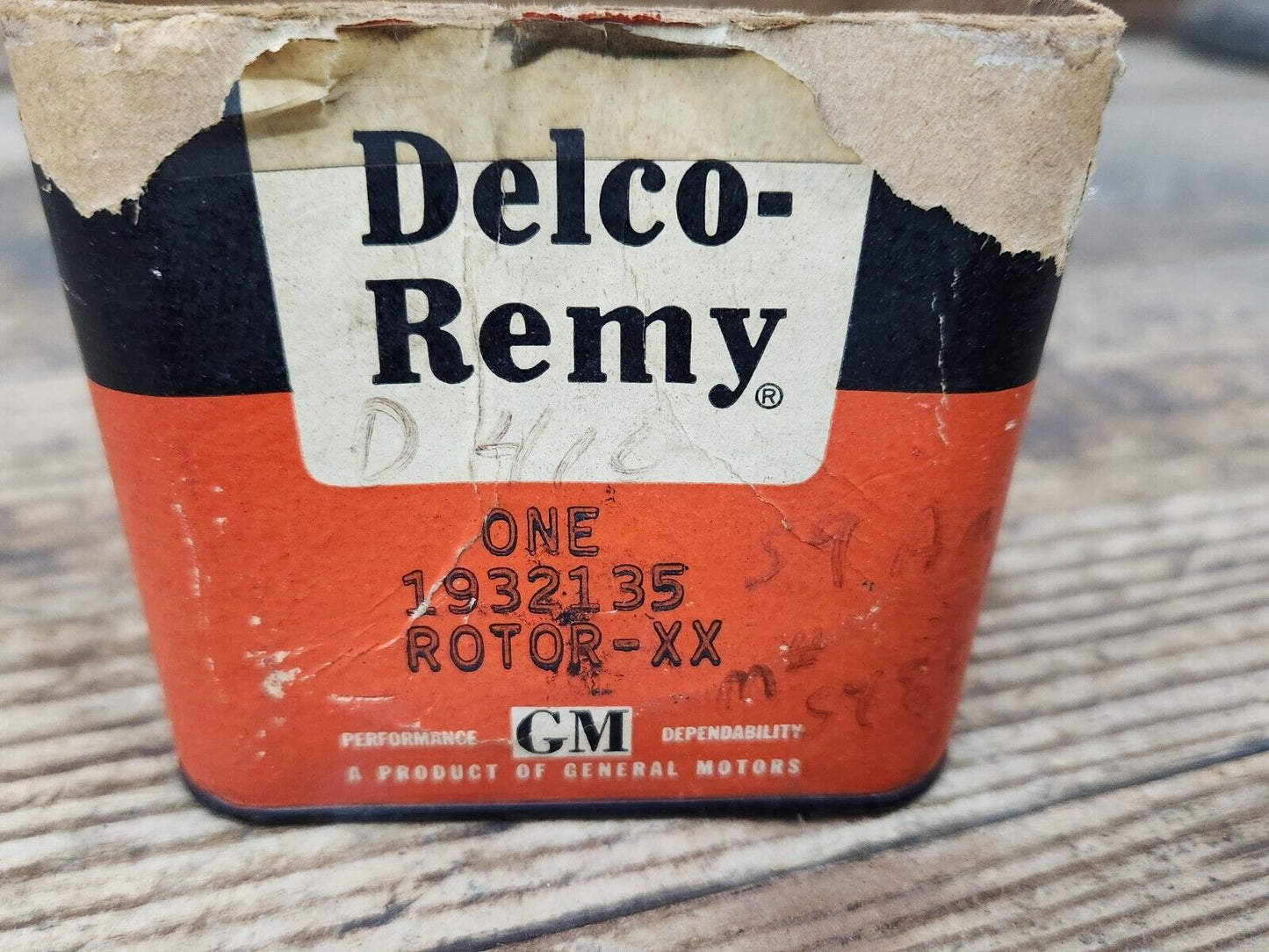 NOS GM 1956 1957 Cadillac Delco Remy distributor rotor Deville Eldorado 1932135