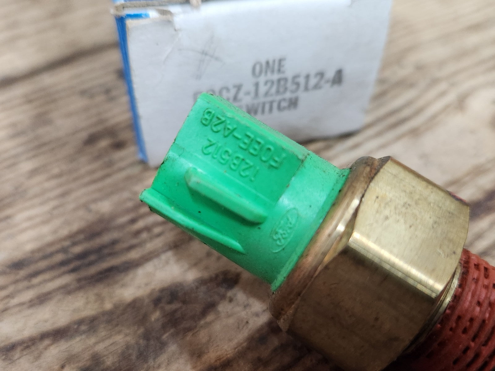 6808598