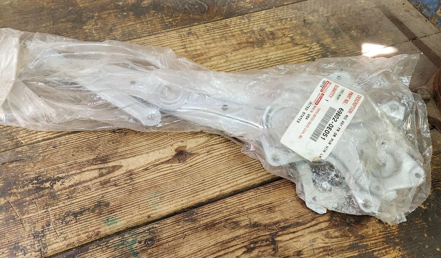 Genuine Toyota 69802-0E051 Driver Front Power Window Regulator 08-13 Highlander