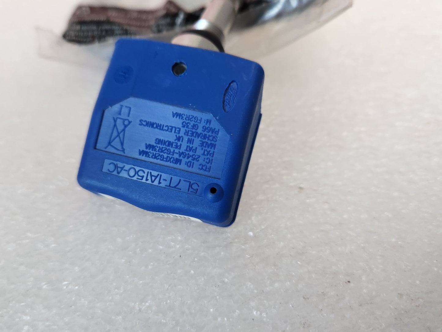 5770550