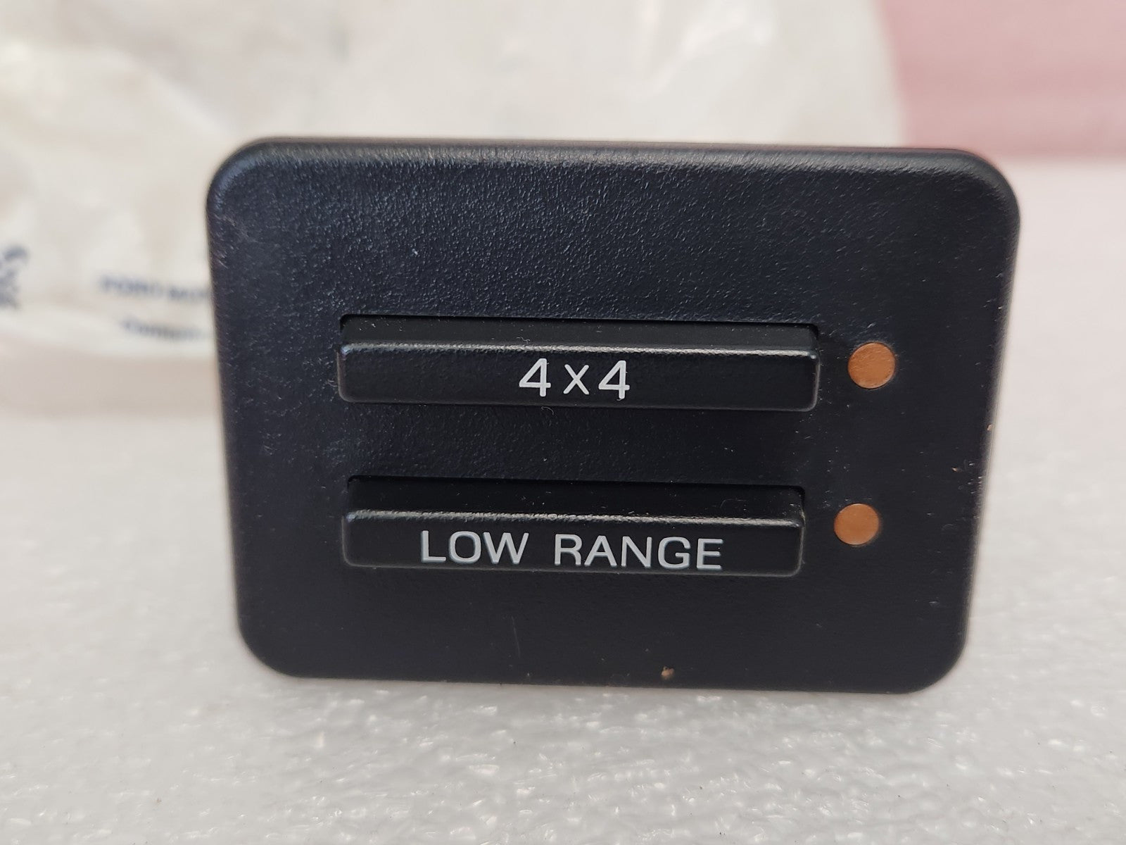 5770568