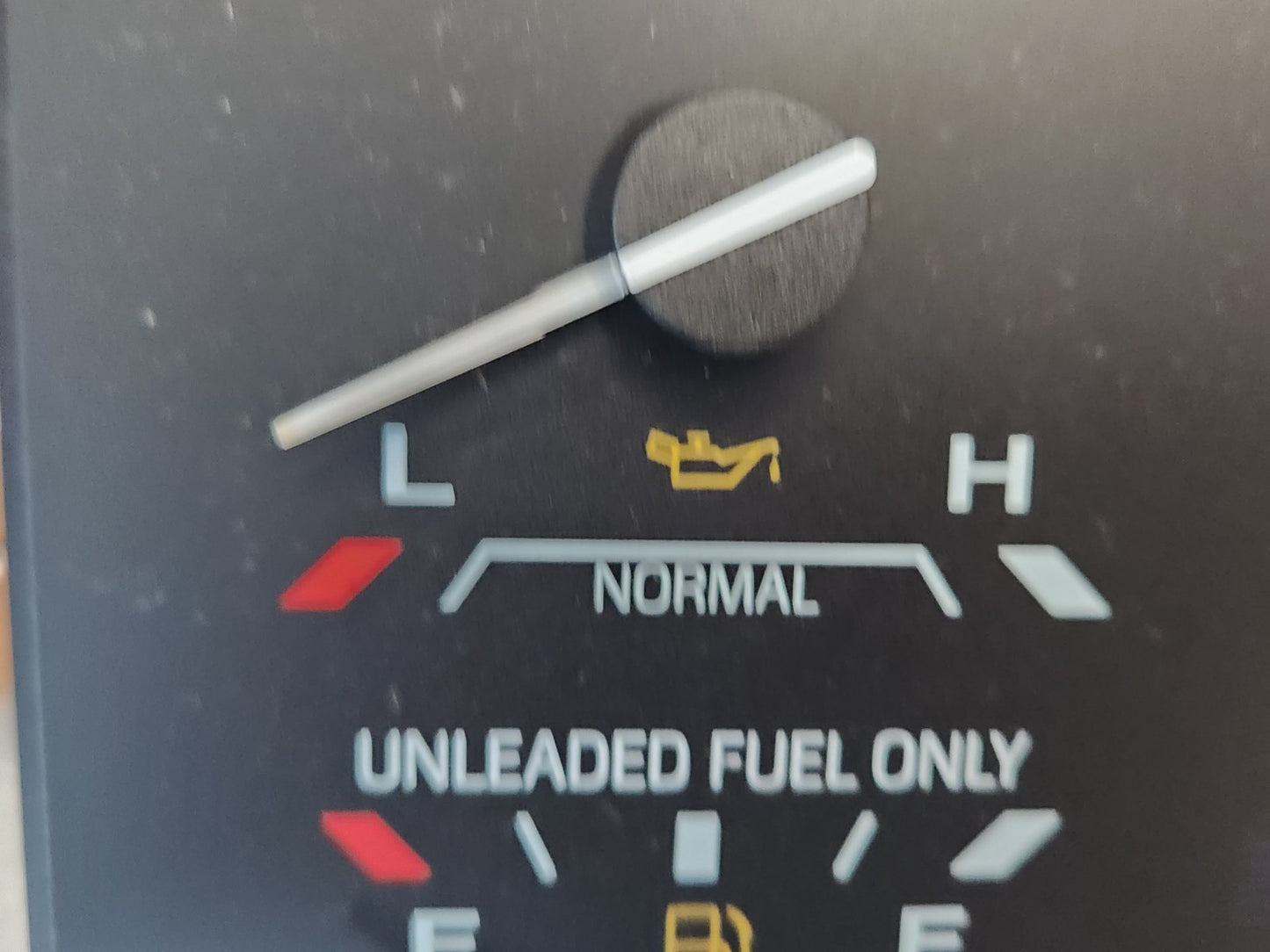 5880683