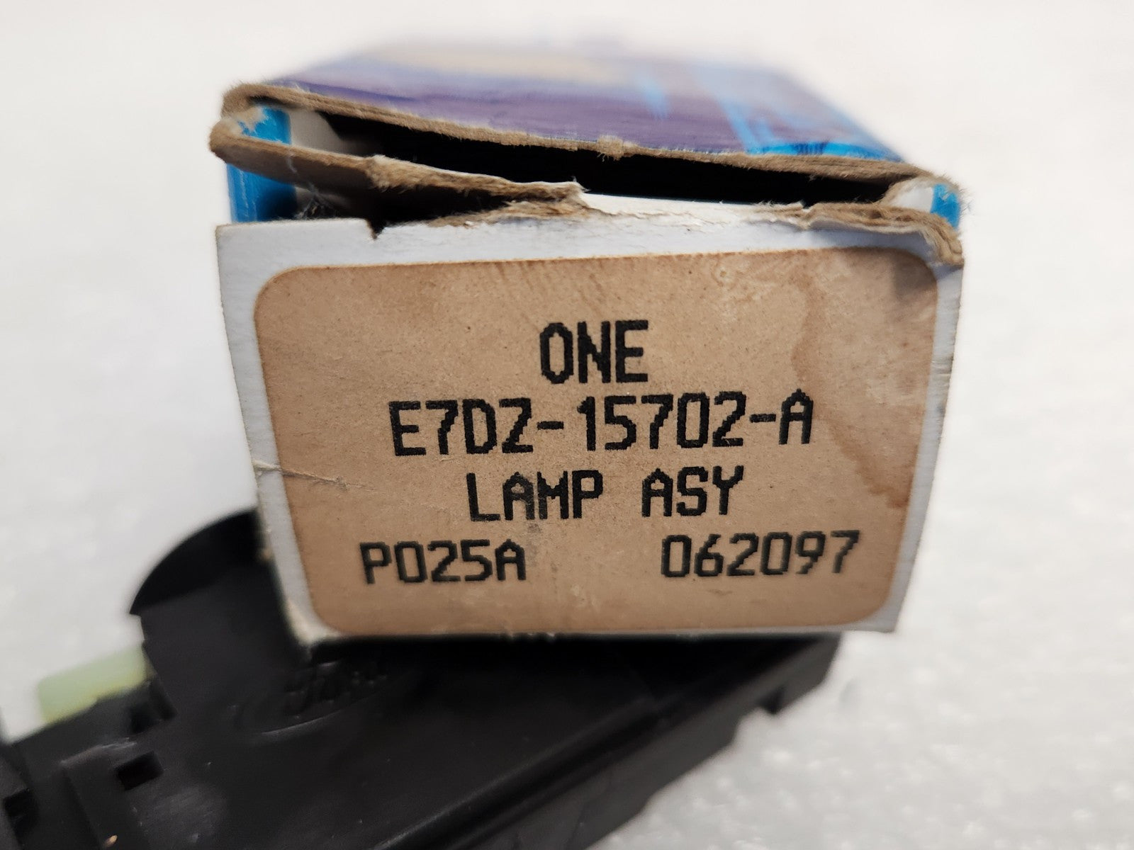 5711067