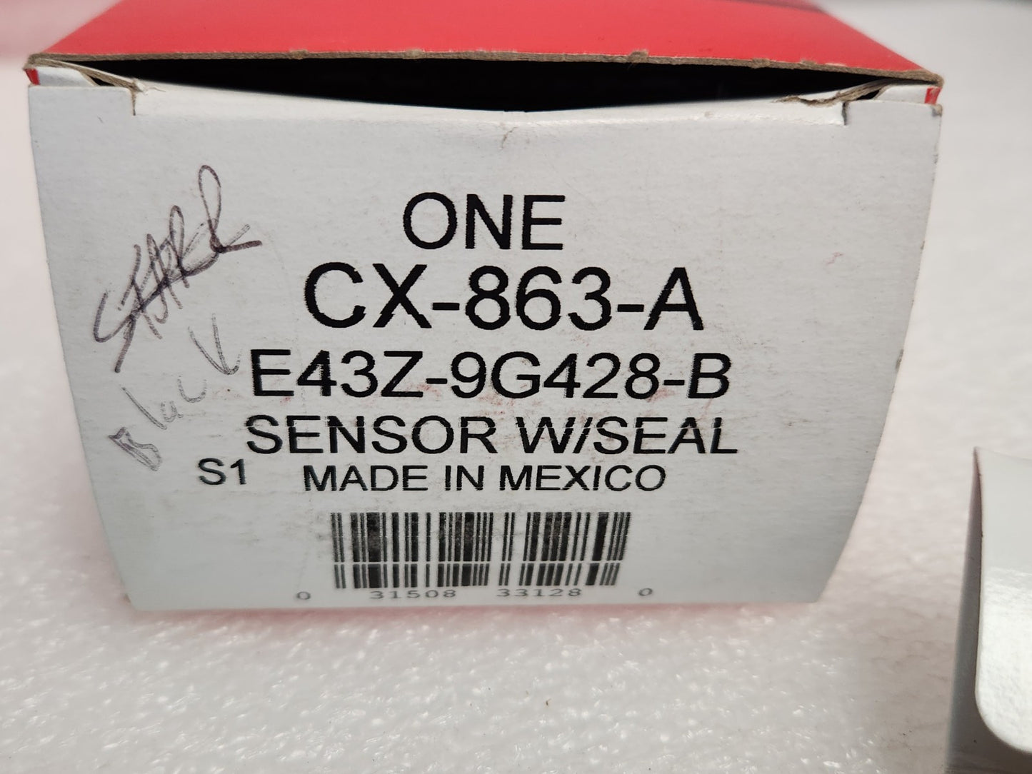 5661238