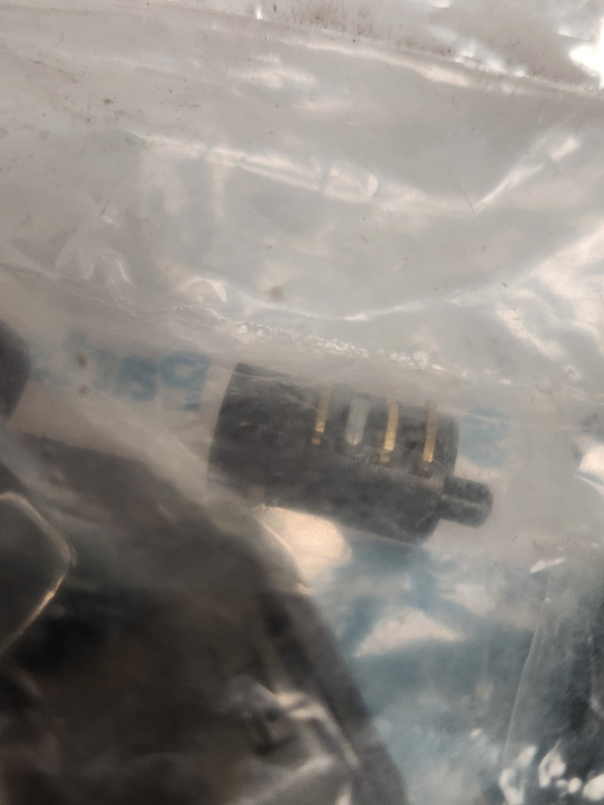 6081638