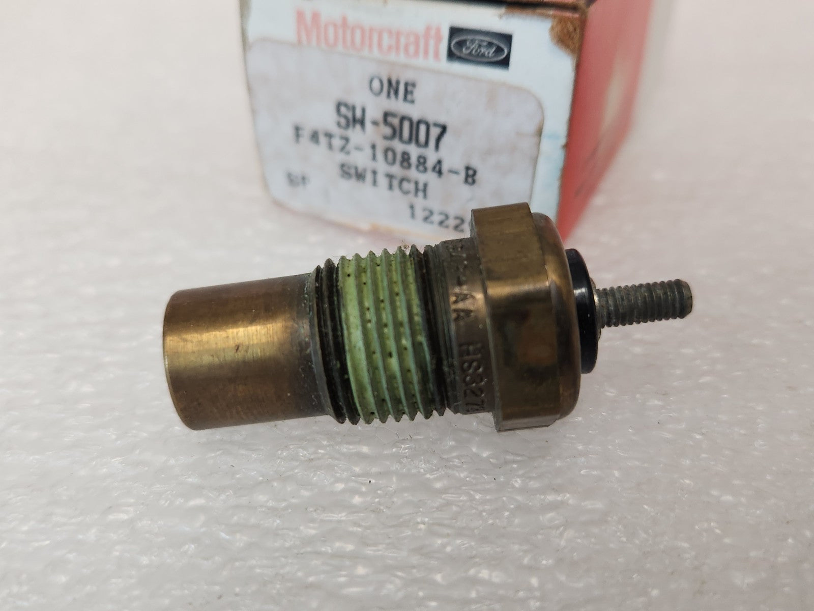5826816