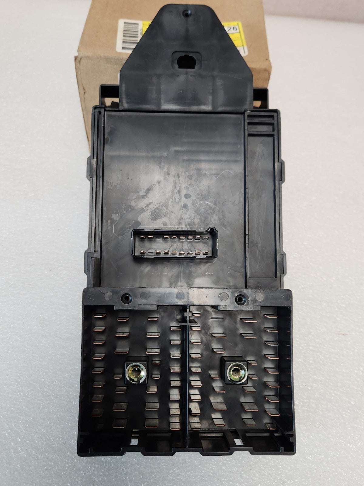 6907921